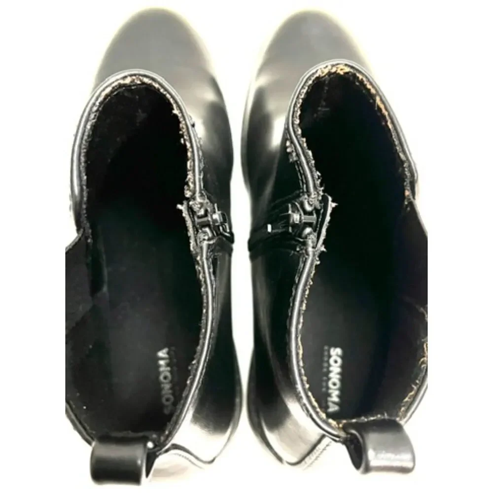 NWT Sonoma Lottiee black chelsea booties. Size 8.5